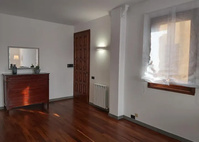 House * Πιομπίνο