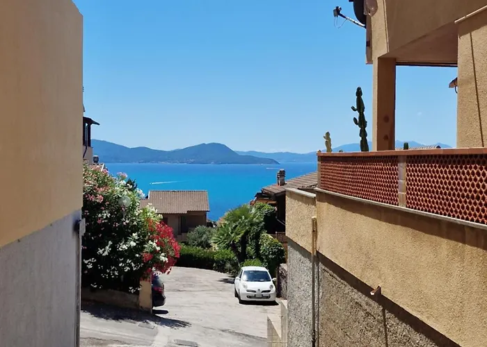 Διαμέρισμα House Πιομπίνο